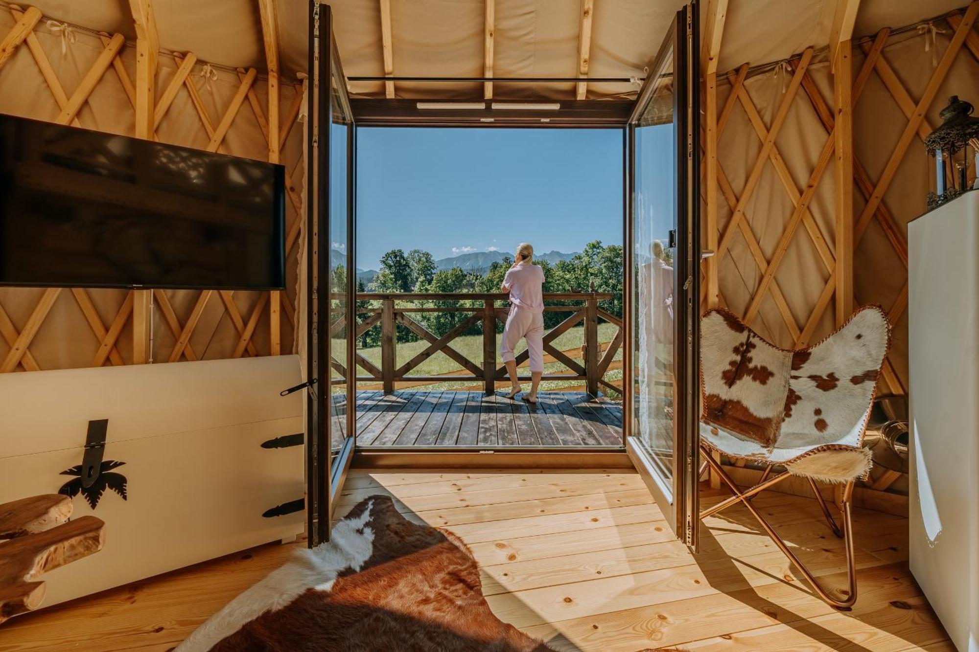 Jurta Na Wypasie - Luksusowy Namiot Z Widokiem Na Gory - Jacuzzi, Sauna, Split Ac, Private, Star View Zakopane Ngoại thất bức ảnh